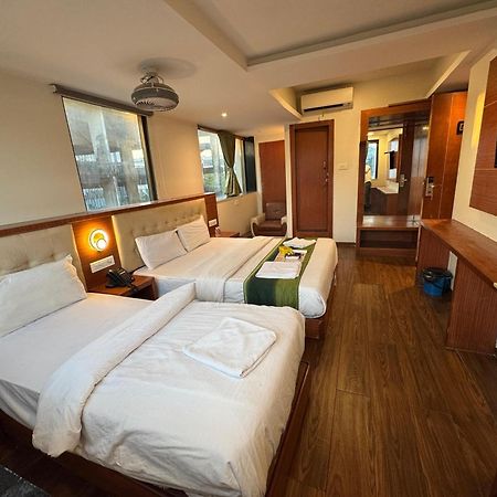 Hotel Aflon Midc Andheri East Bombay Eksteriør billede