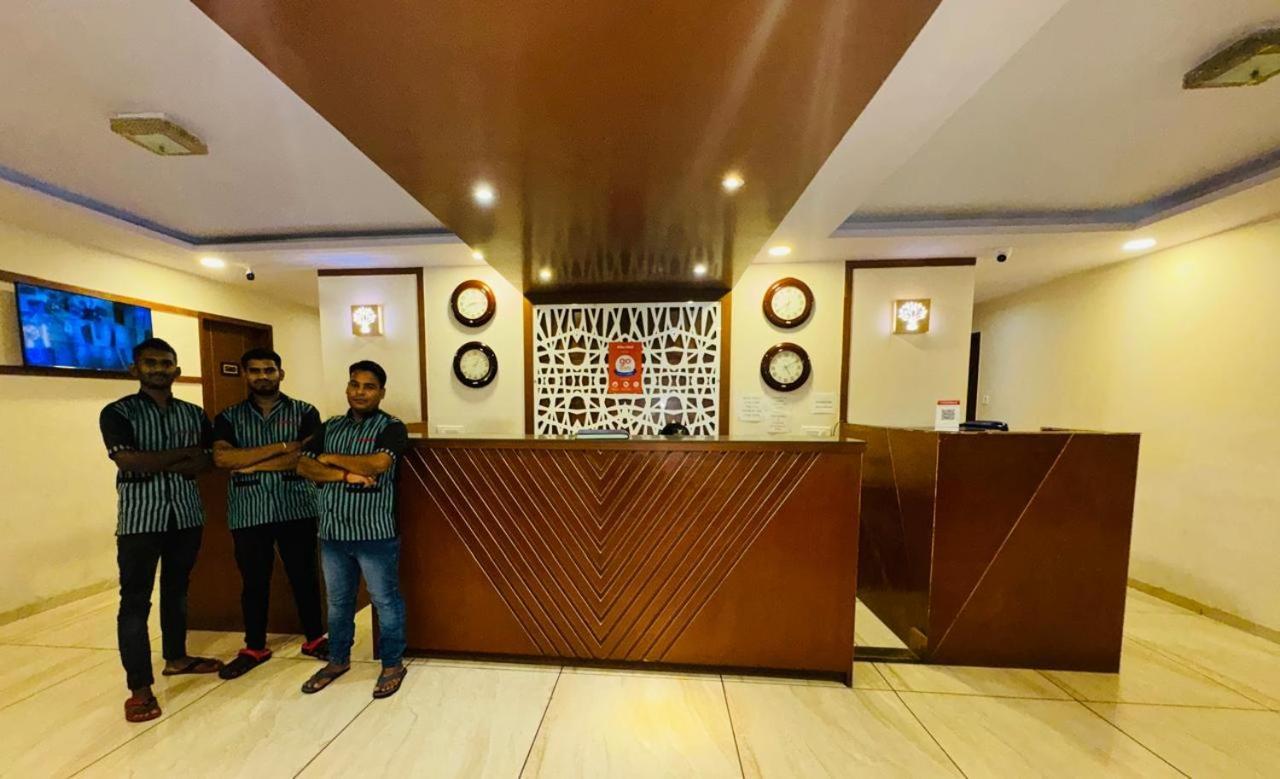 Hotel Aflon Midc Andheri East Bombay Eksteriør billede